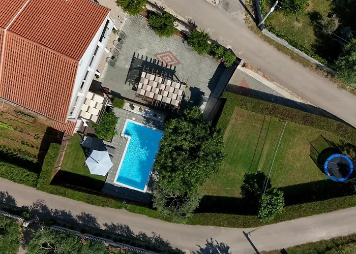 Kuca Za Odmor Lukic וילה